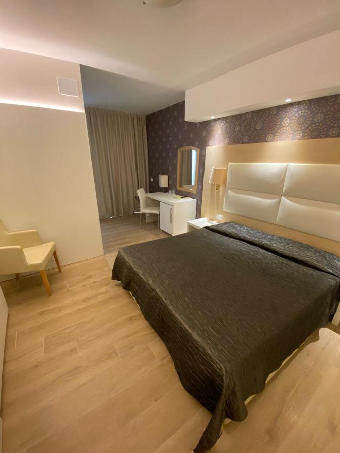 Hotel Conca Verde リニャーノ・サッビアドーロ エクステリア 写真