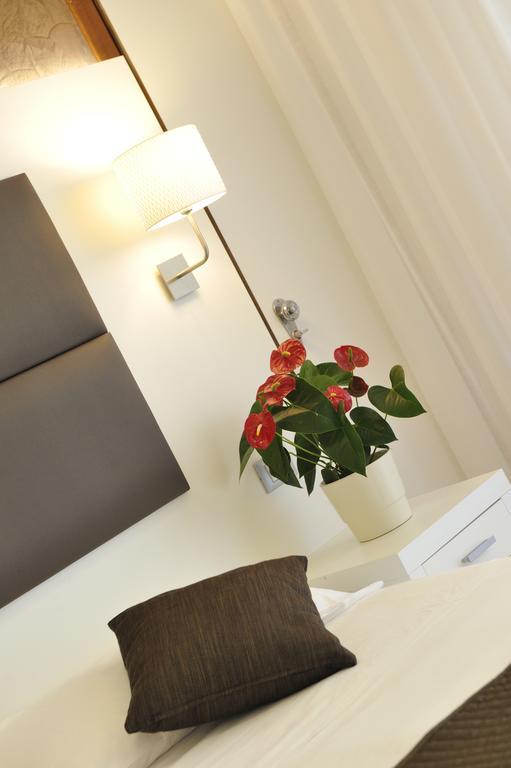 Hotel Conca Verde リニャーノ・サッビアドーロ エクステリア 写真