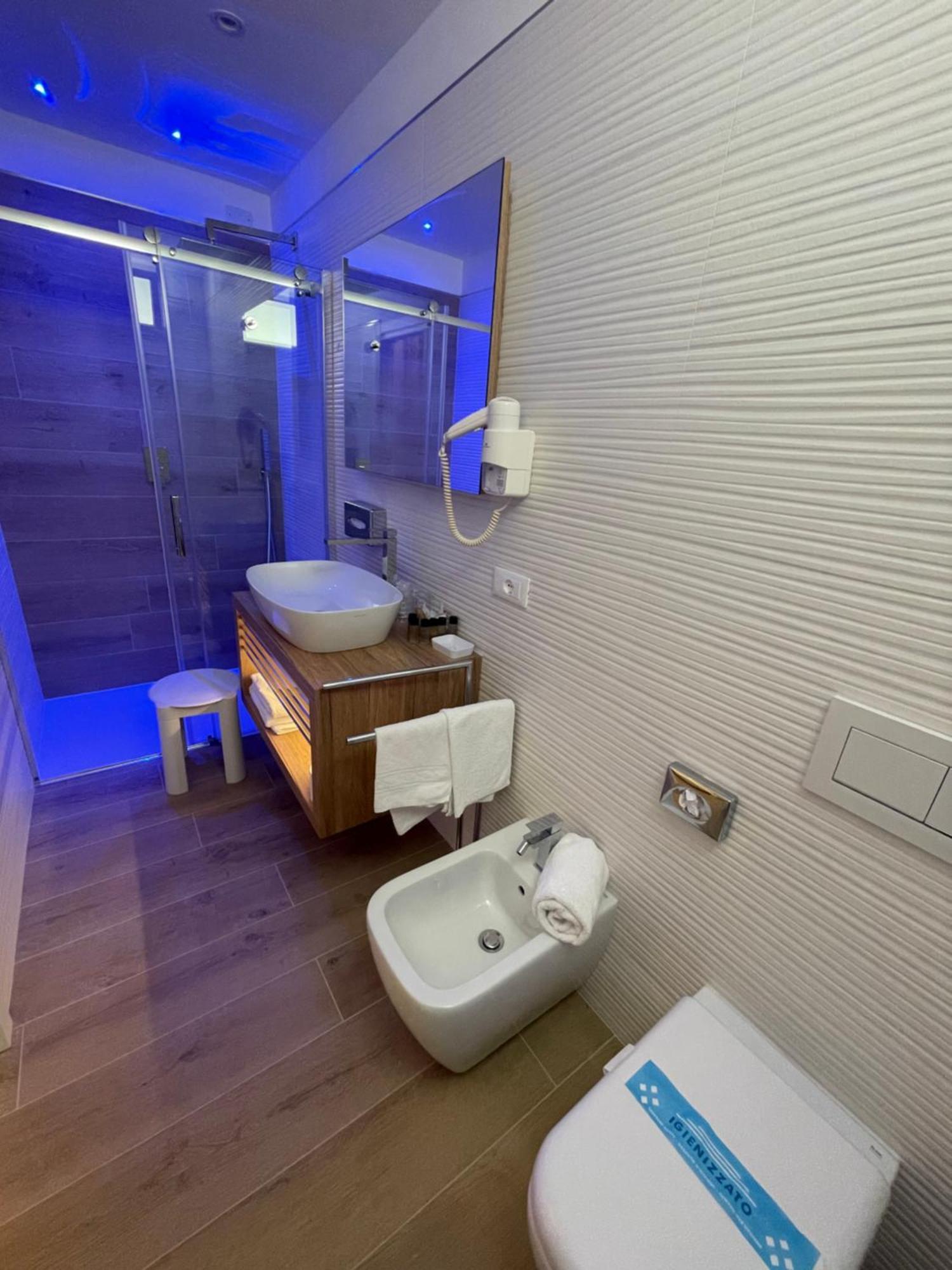 Hotel Conca Verde リニャーノ・サッビアドーロ エクステリア 写真